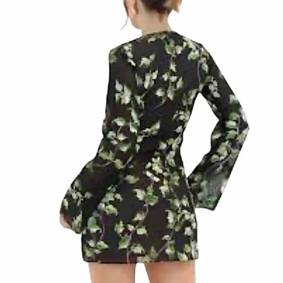 Rumored Sterling Mini Night Out Dress Size Small Envy - Picture 8 of 11